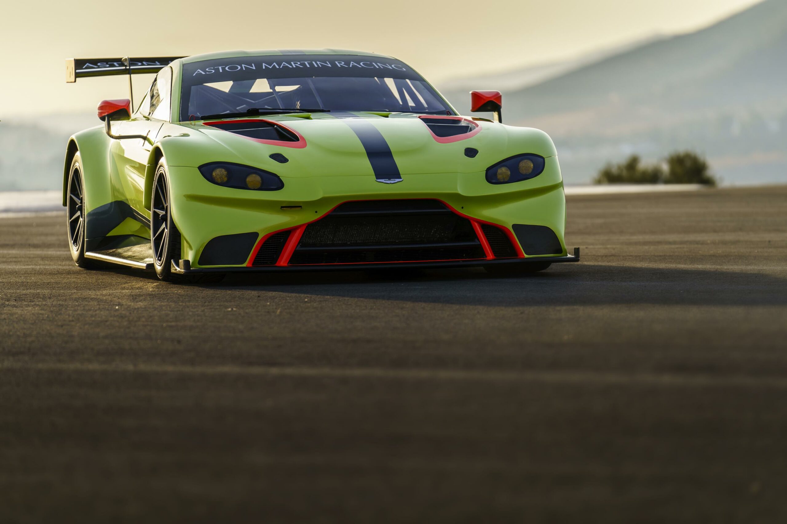 2-GTE Aston Martin Racing Vantage