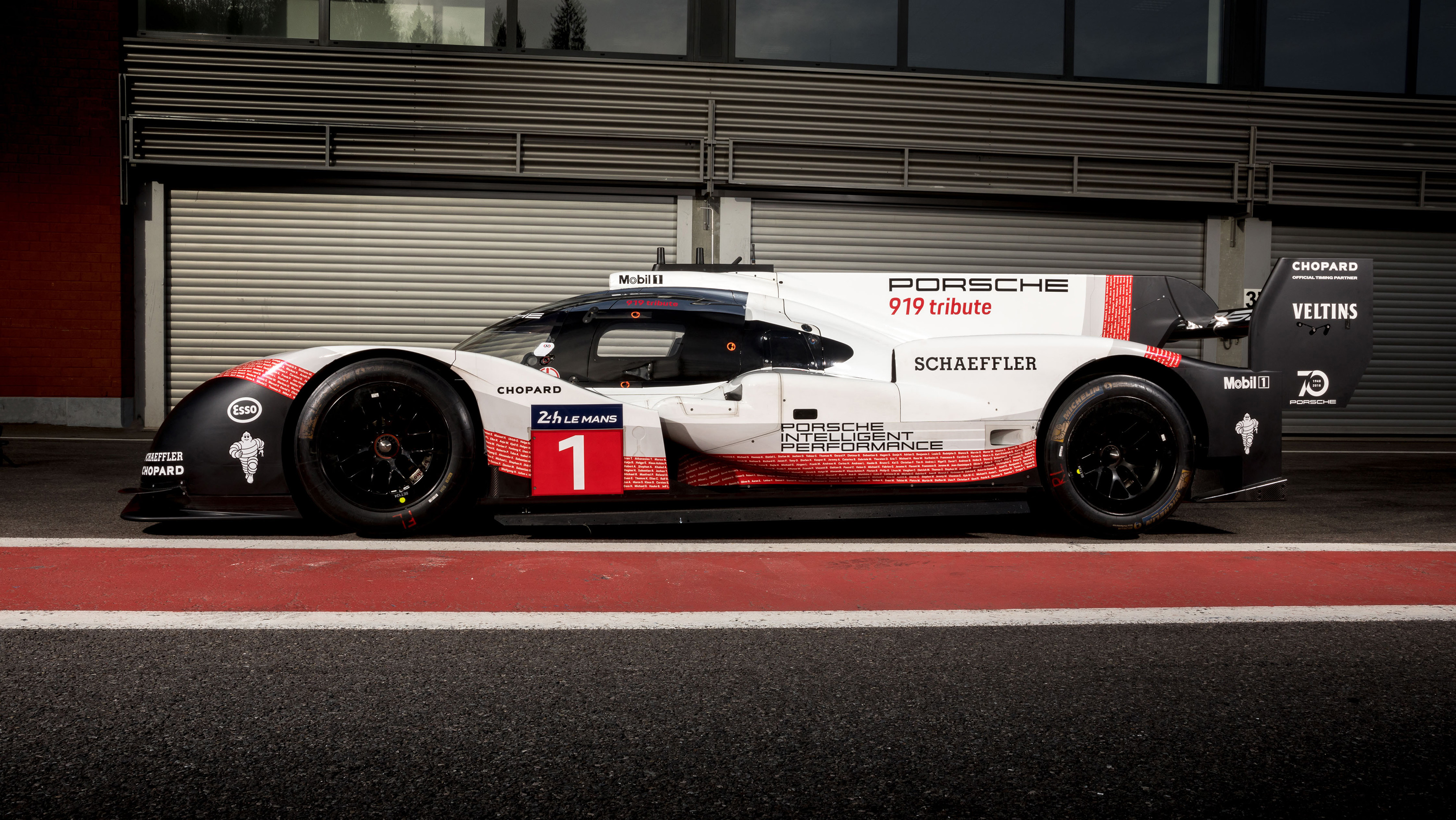 Porsche 919 Hybrid Evo Going Faster Than A Formula 1 Car