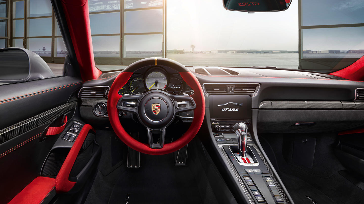 Comprehensive Guide To The 2018 Porsche 911 Gt2 Rs