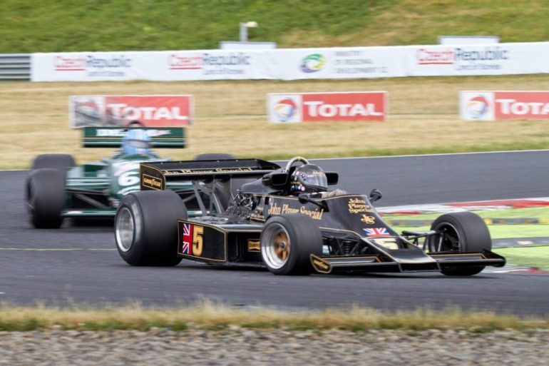 Masters Historic Racing (2018) - Williams wins Masters F1 Czech Race