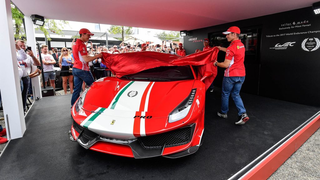 Ferrari shows off a 488 Pista customized by Tailor Made