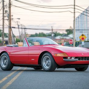 Ferrari 365 GTS4