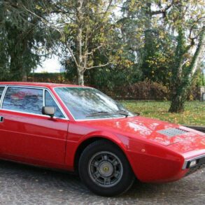 Ferrari Dino 208 GT4 1975