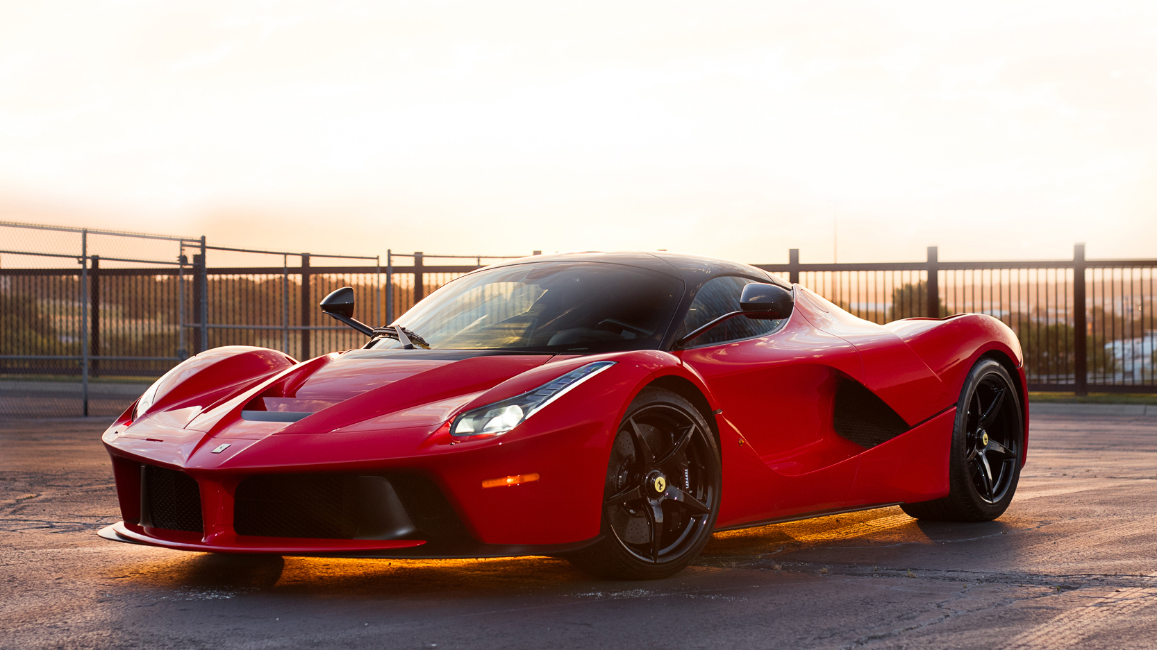 Ferrari LaFerrari Ultimate Guide 57