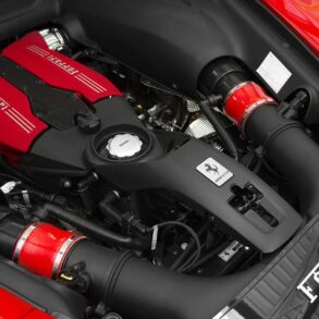 Ferrari 488 Engine