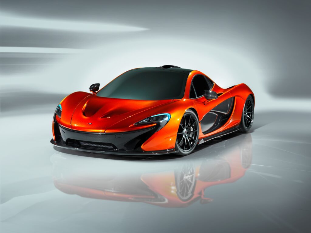 01 McLaren P1