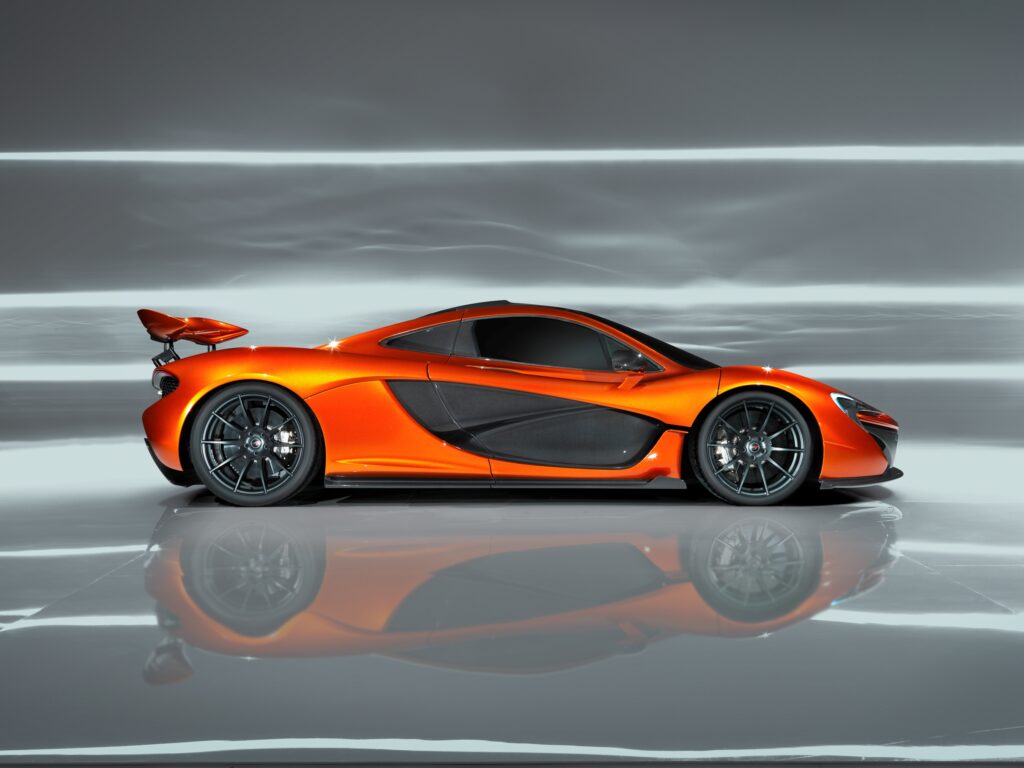 06 McLaren P1