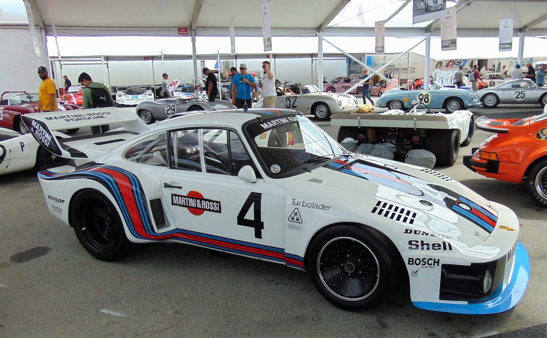 1976 Porsche 935 white