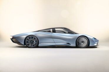 McLaren Speedtail Side Profile