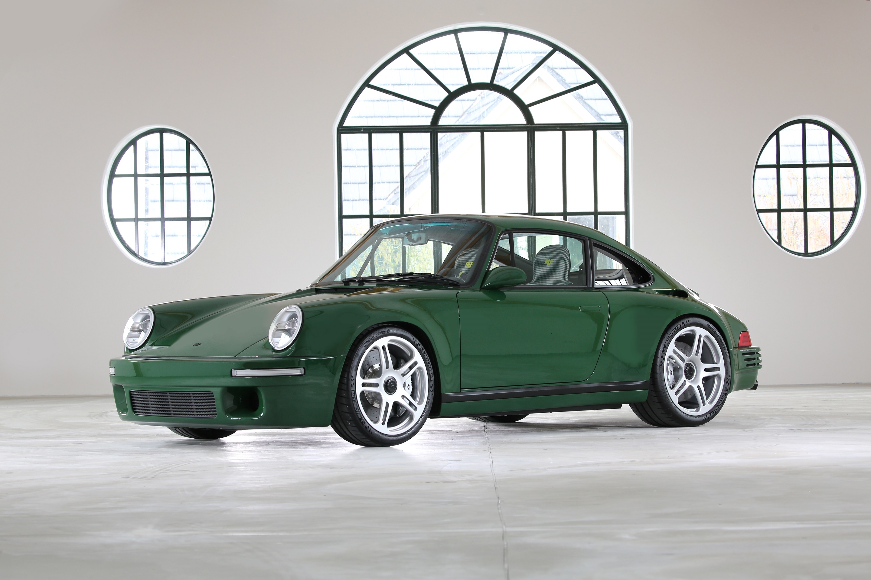 RUF-SCR-1-front-side-view