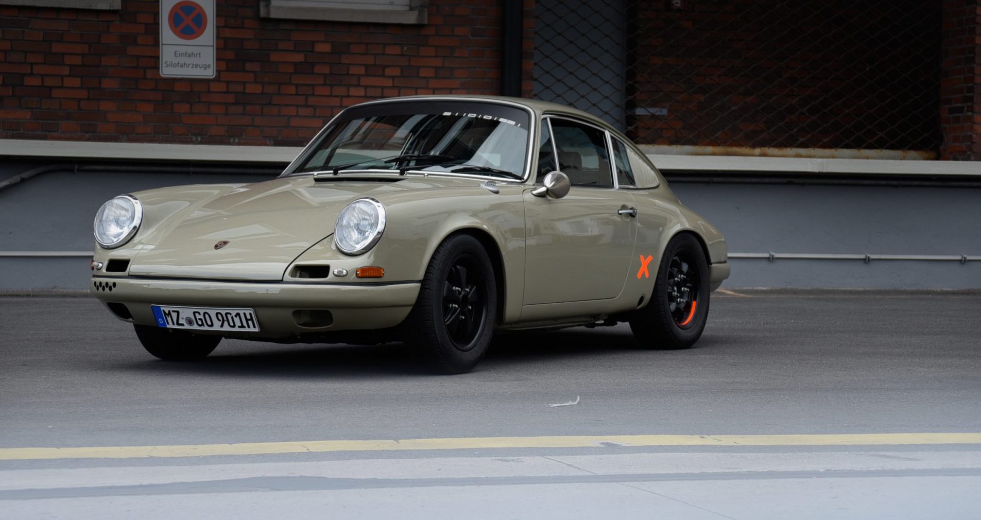 Markus Haub's Hot-Rodded Porsche 911