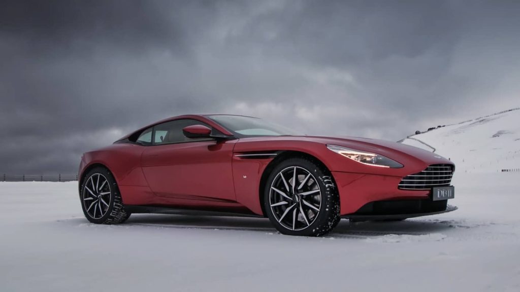 Aston Martin DB11 V12