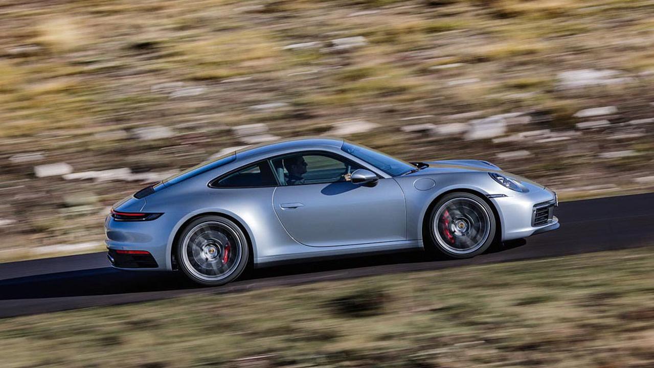 2020 Porsche 911 Carrera S