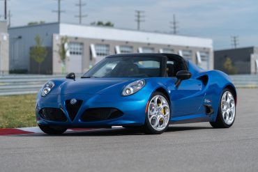 2019 Alfa Romeo 4C Spider Italia in Misano Blue