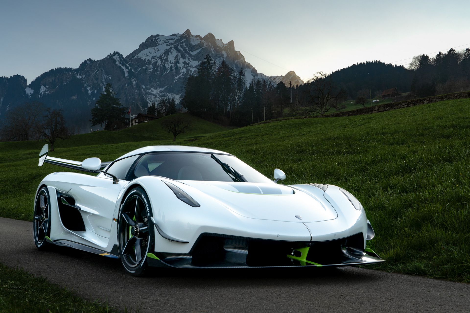 2021 Koenigsegg Jesko Absolut