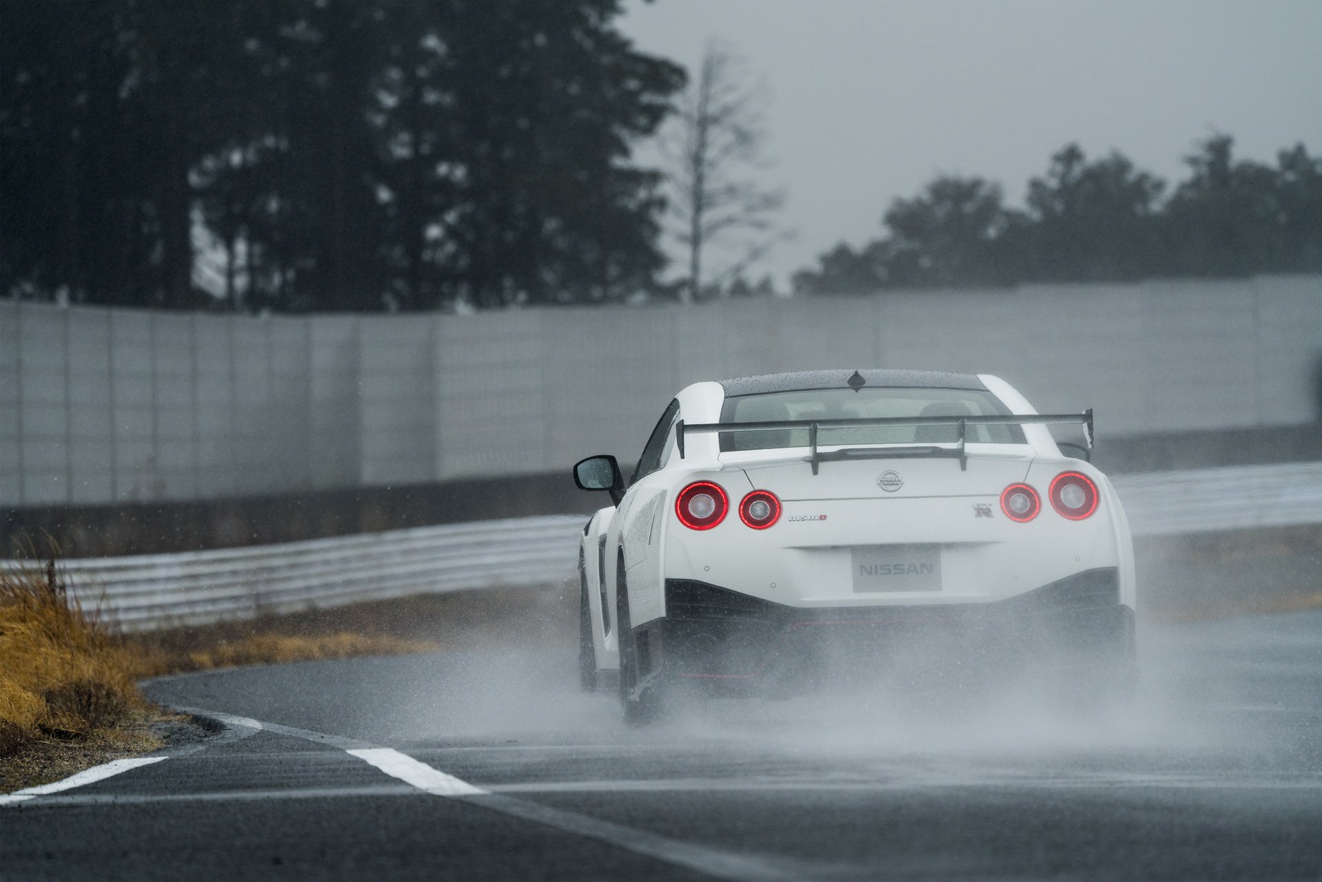 Nissan GT-R nismo