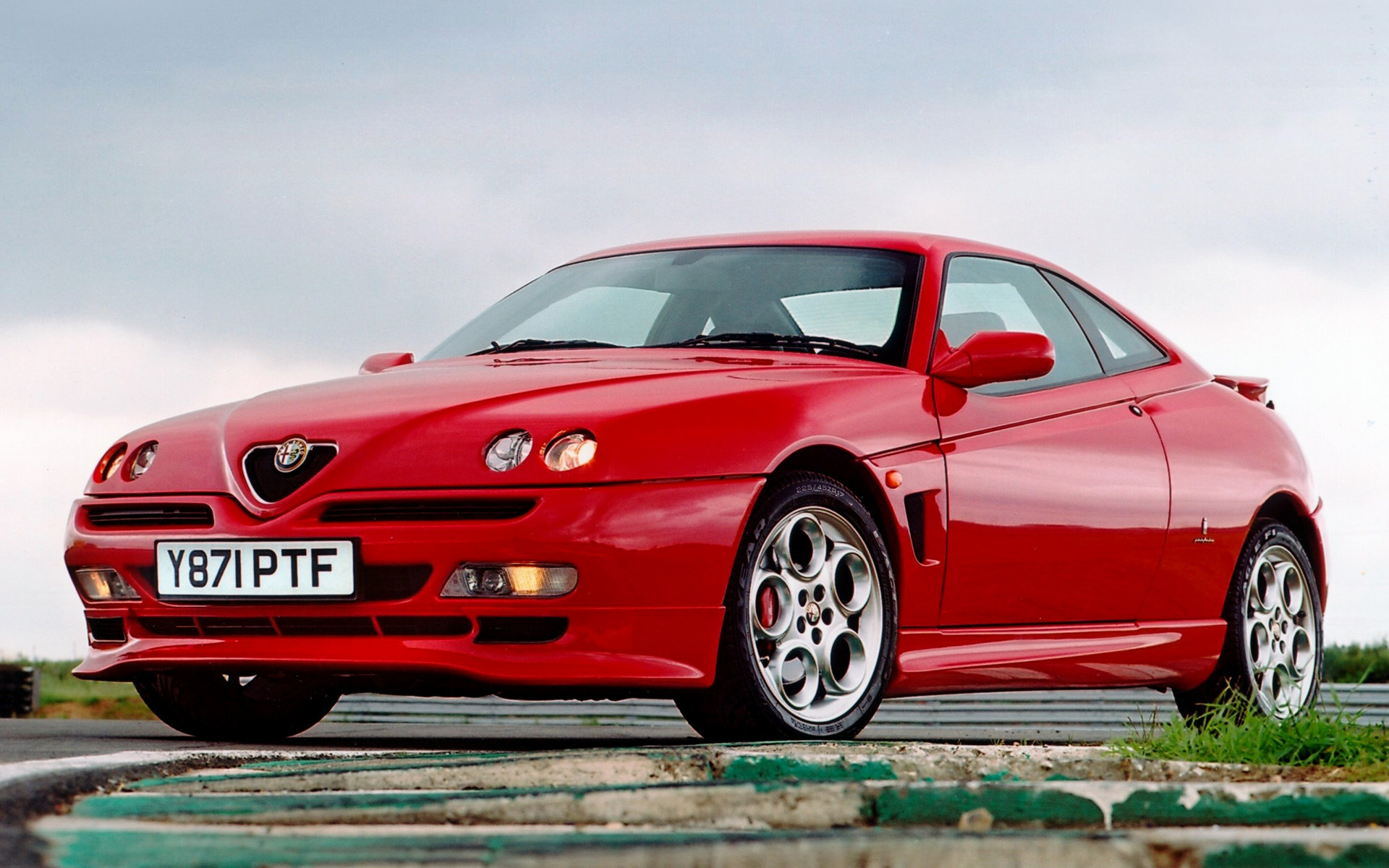 Alfa Romeo GTV