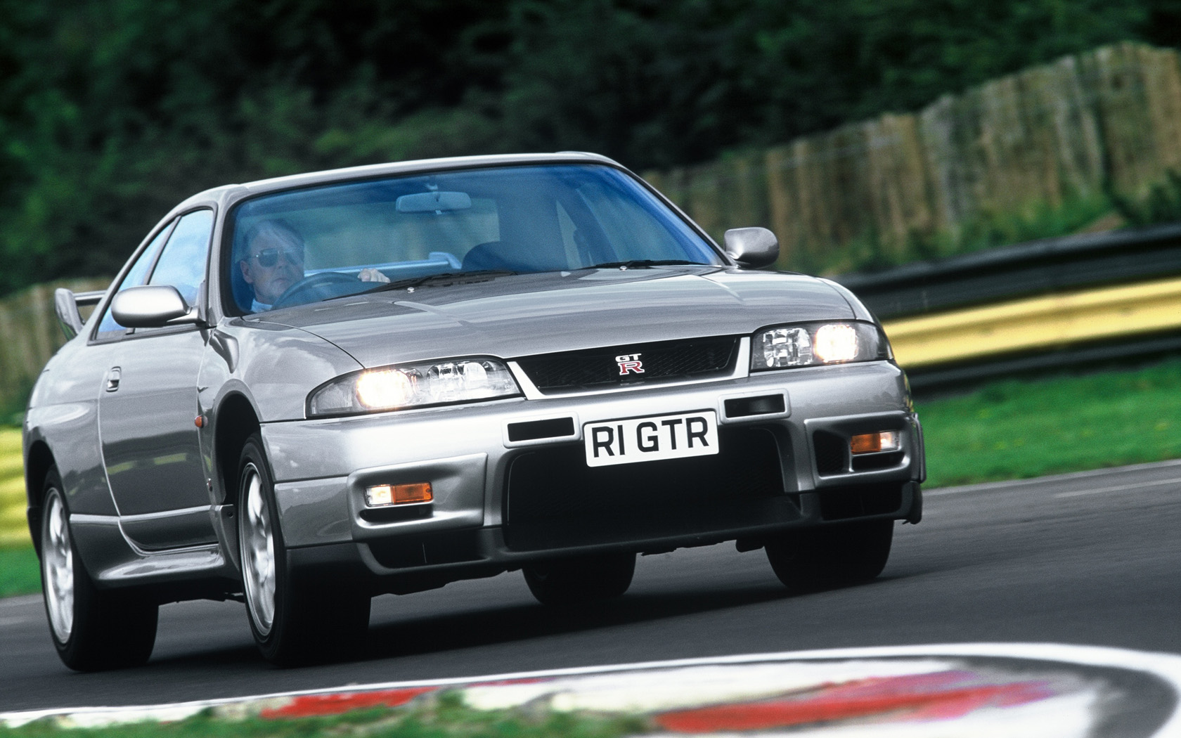 Nissan Skyline GT-R V·Spec (R33)