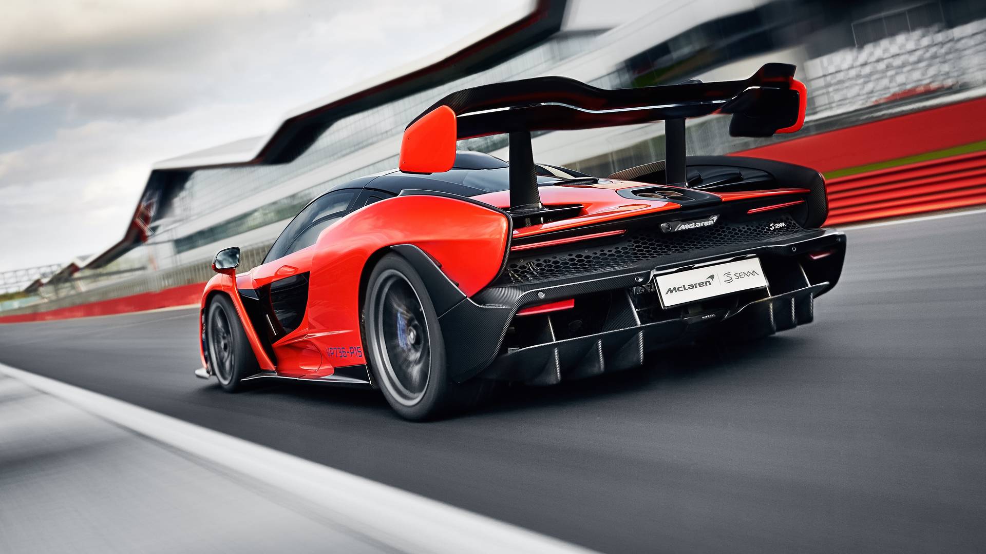 McLaren Senna