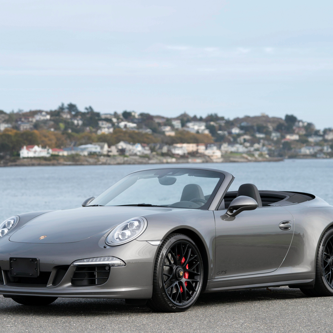 911 Carrera 4 GTS Cabriolet – 911 Carrera 4 GTS Cabriolet –