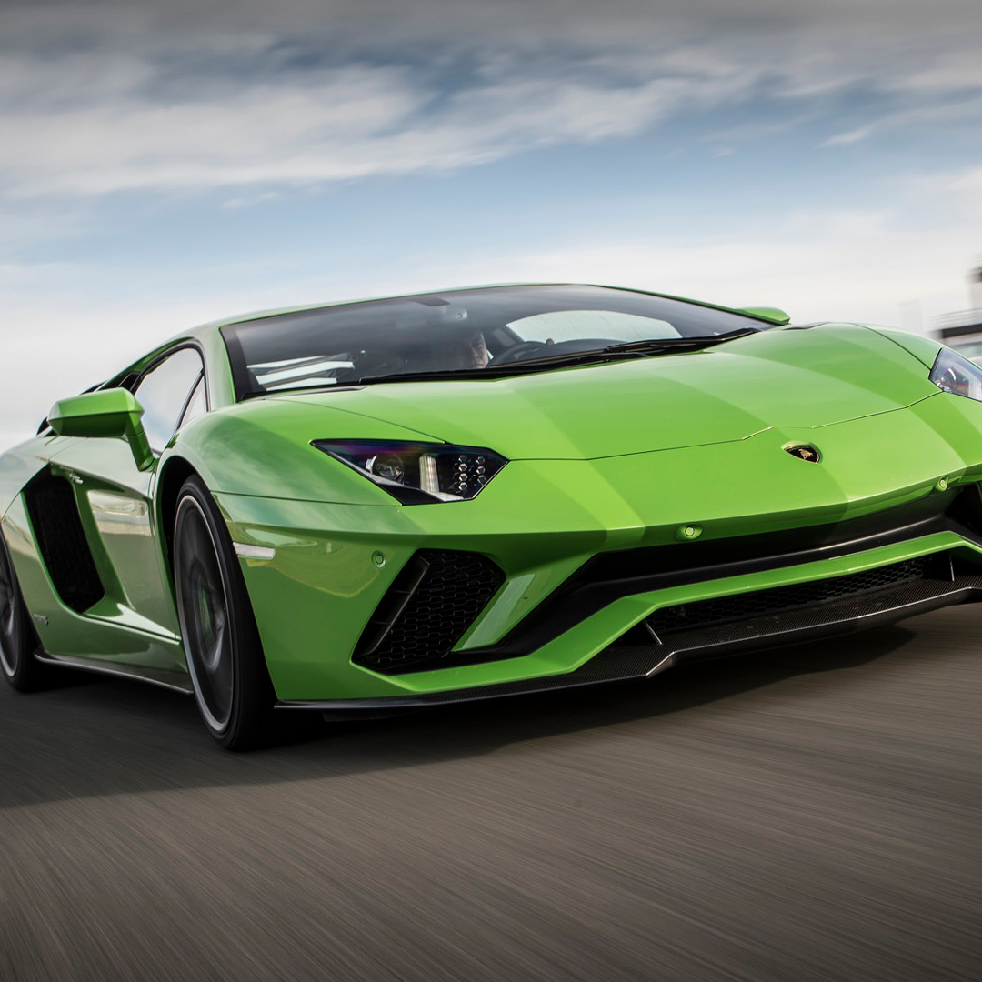 Lamborghini 2019 Models: Complete Lineup, Prices, Specs ...
