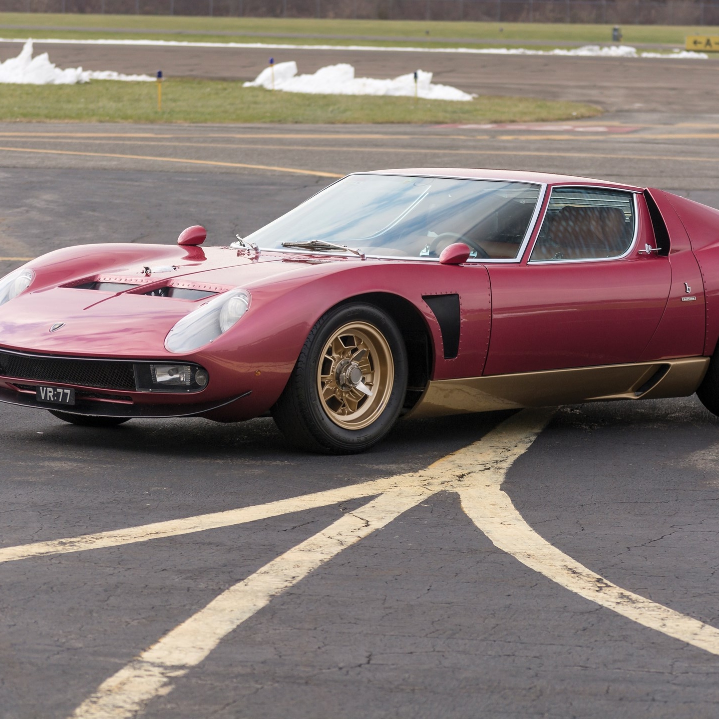 Lamborghini Miura SVJ