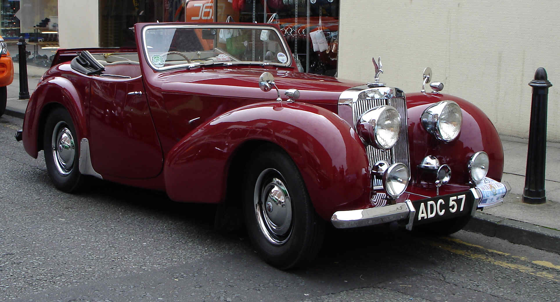 Triumph Roadster