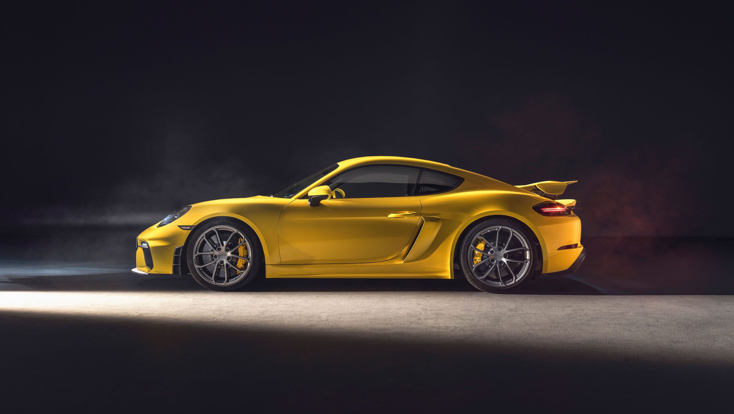 718 Cayman GT4