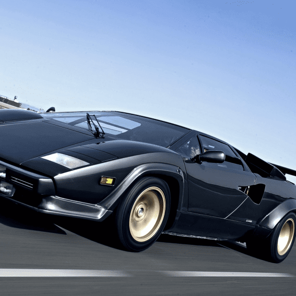 lamborghini countach