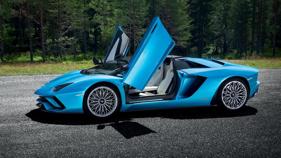 Lamborghini Aventador Lurento luxury car rental