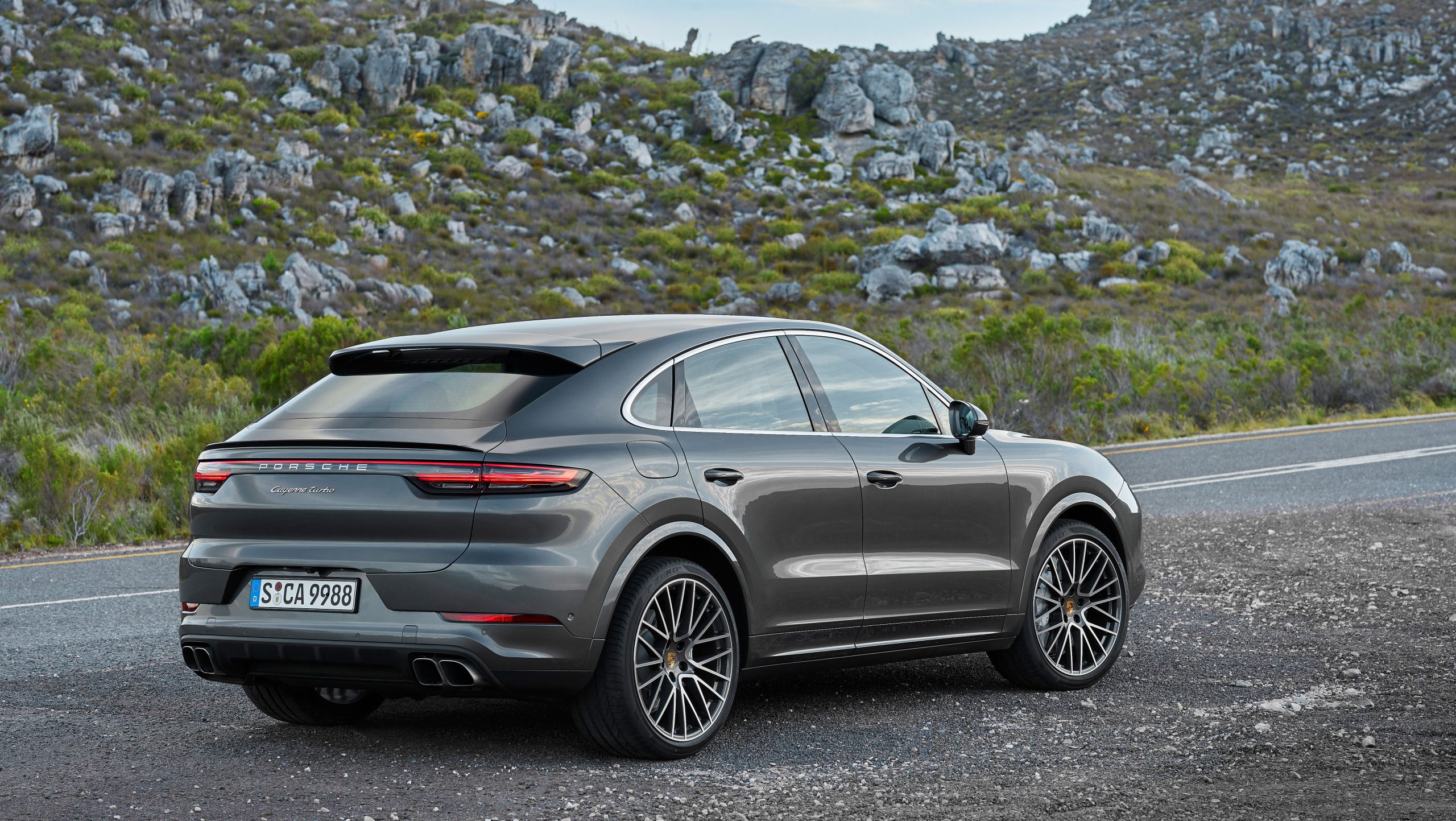 Porsche Cayenne Turbo S E-Hybrid