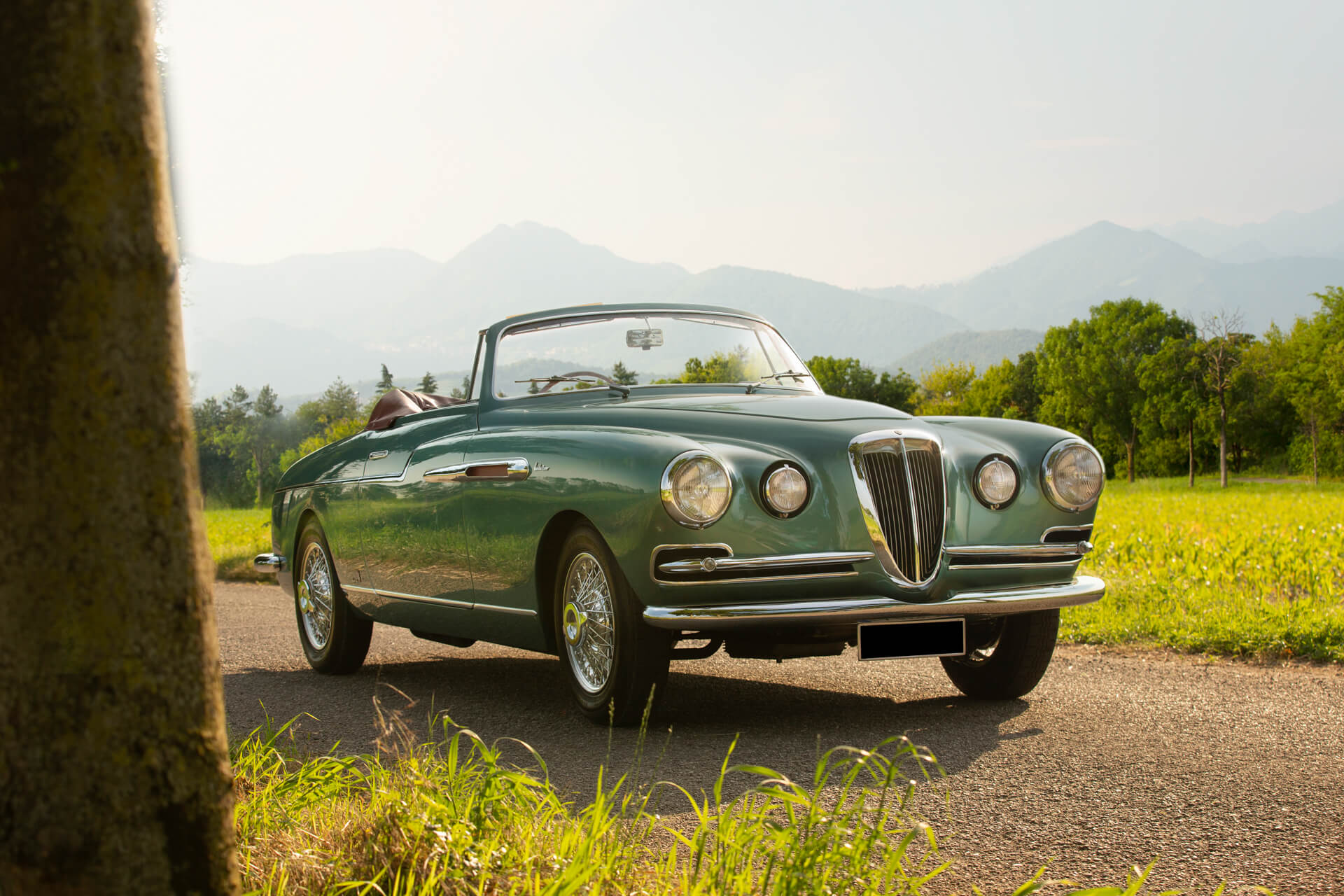 1953 Lancia Aurelia B52 Spider by Vignale