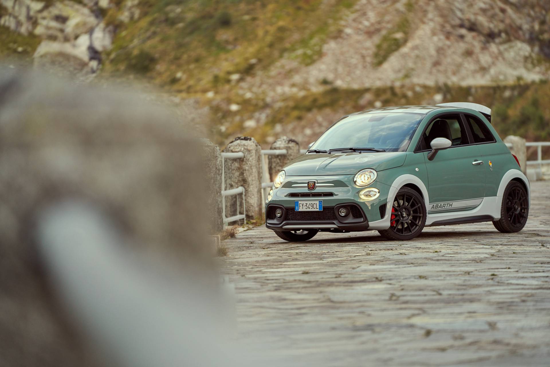 2020 abarth 695 70° anniversario