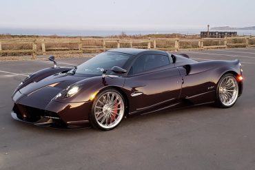 Pagani Huayra Roadster