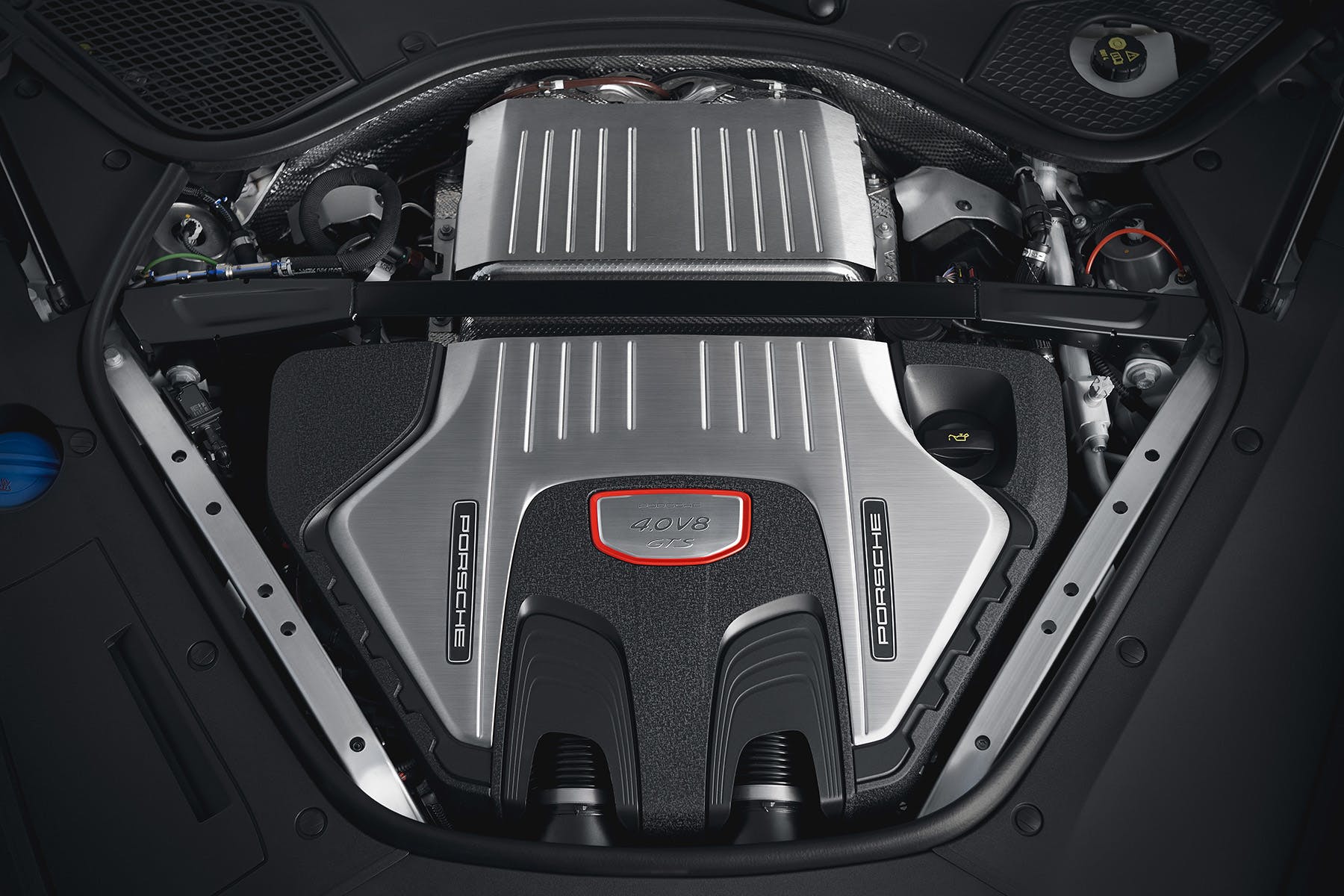 2019 Porsche Panamera GTS Sport Turismo engine