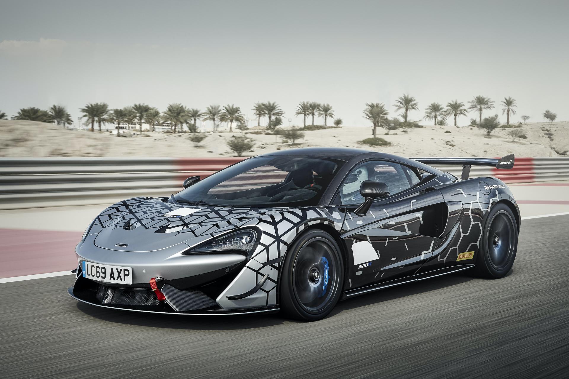 2020 McLaren 620R