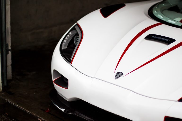 Full List Car Brands That Start With "V"