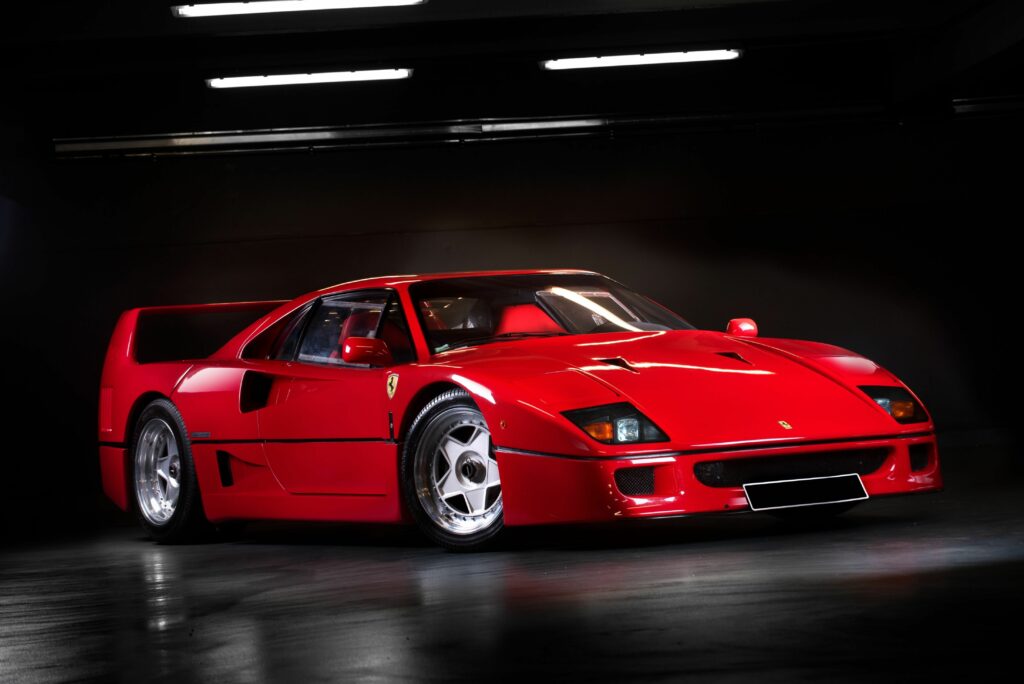 1991 Ferrari F40 auction retromobile 2020