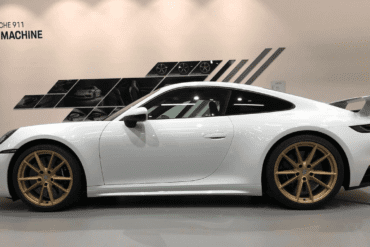 Porsche 911 carrera type 992 sport design kit