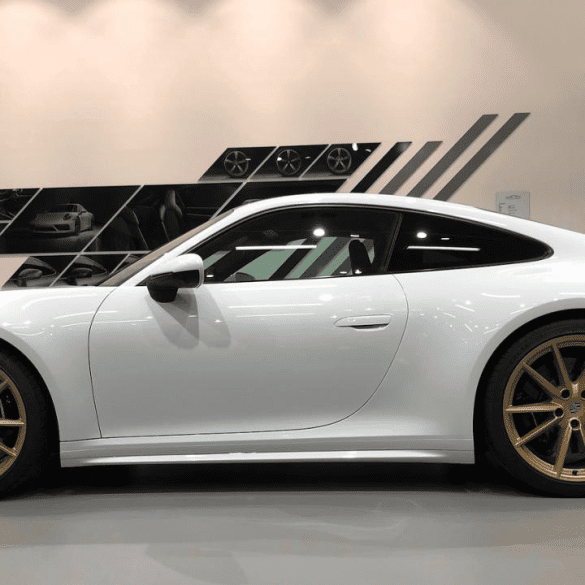 Porsche 911 carrera type 992 sport design kit