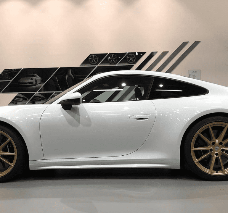 Porsche 911 carrera type 992 sport design kit