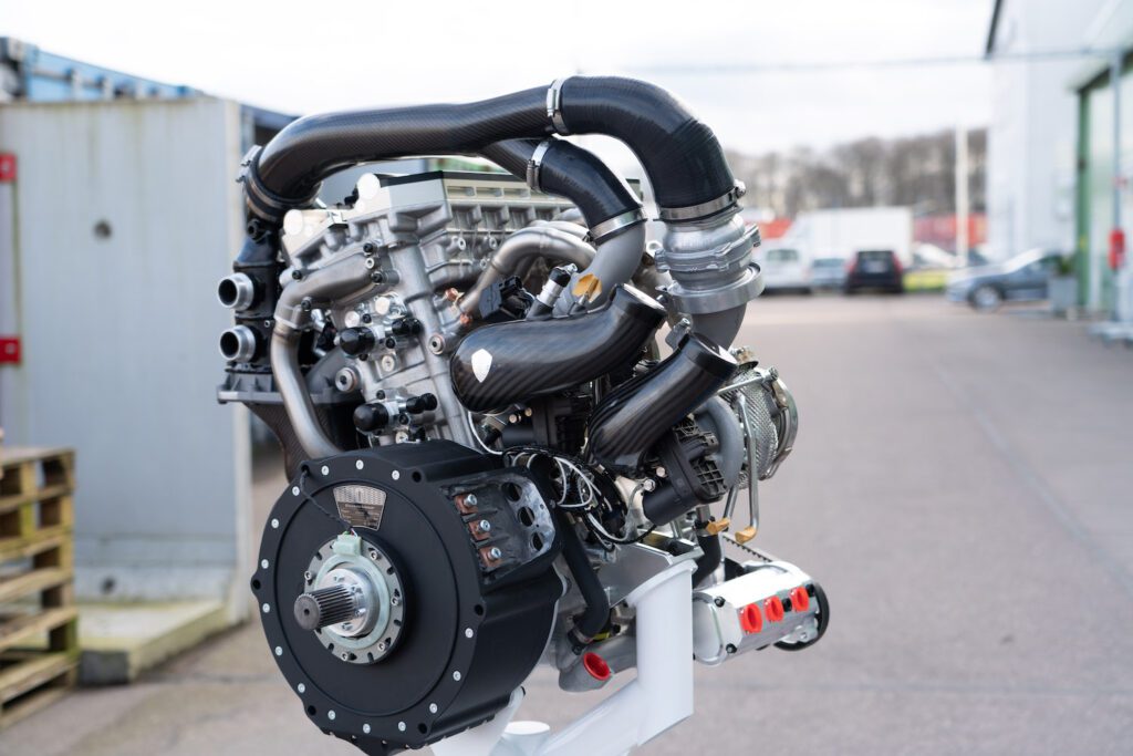 Koenigsegg Gemera Tiny Friendly Giant engine