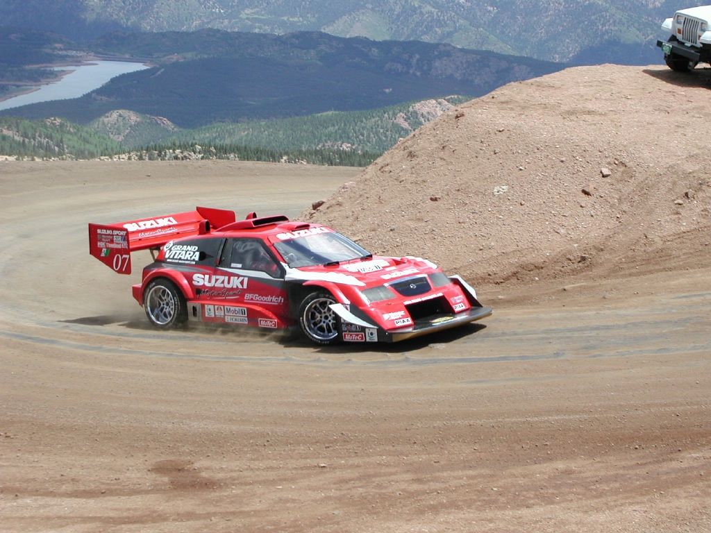 1996 Suzuki Escudo Pikes Peak