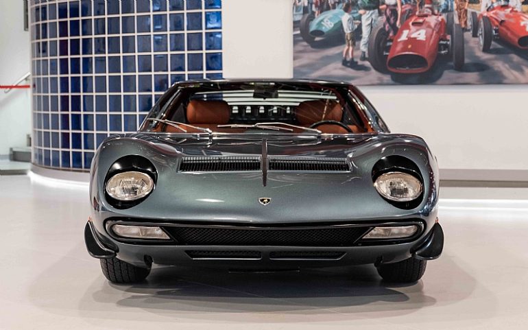 Lamborghini Miura SV for sale