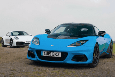 VIDEO: Porsche 911 Carrera S Vs Lotus Evora GT410 Sport