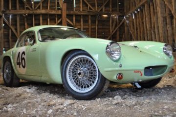 Tomica Lotus Elite 1:63 – N°47, Fabriqué Au Japon, état Comme Neuf (boîte Usée)