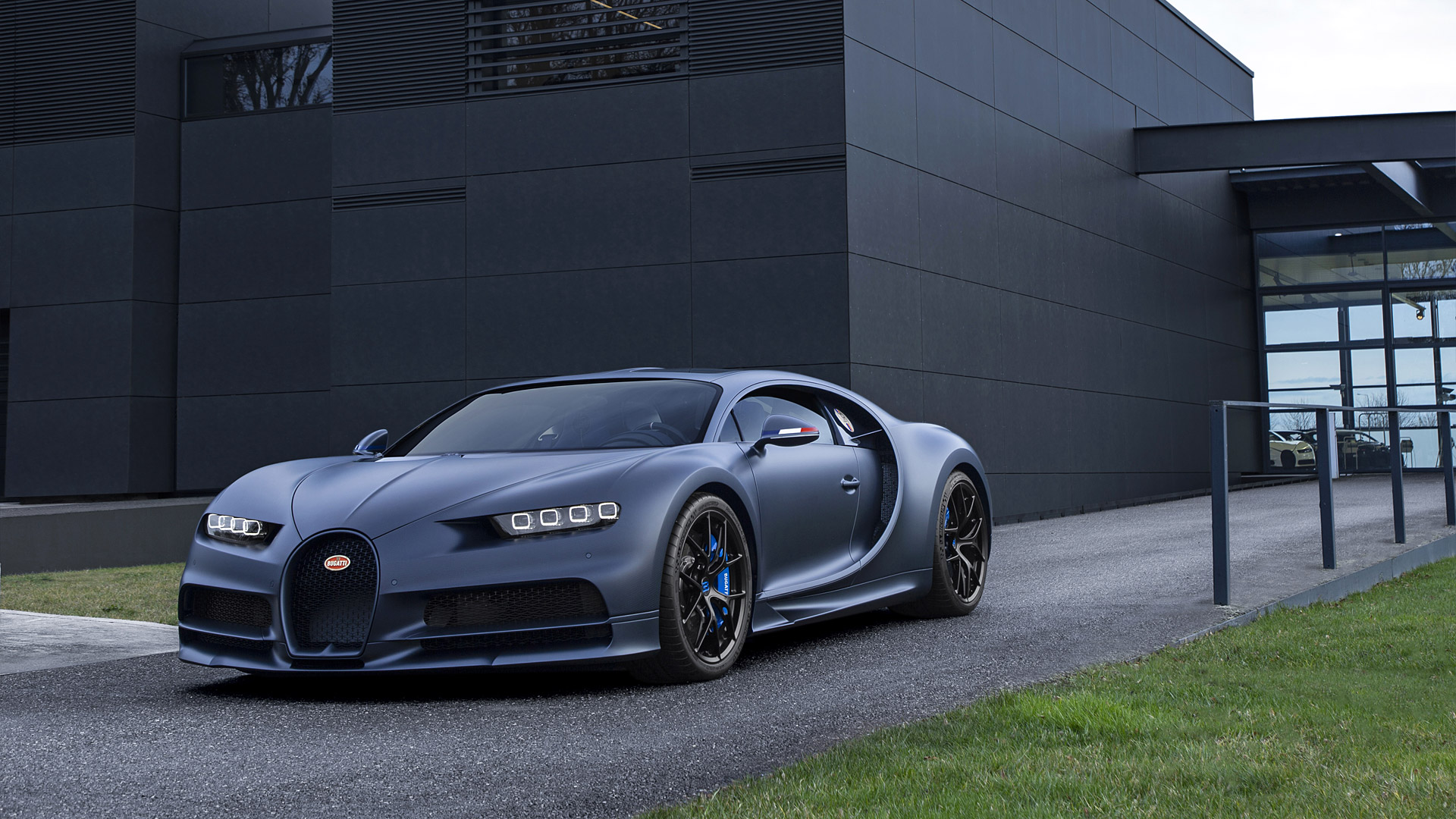 blue bugatti wallpaper