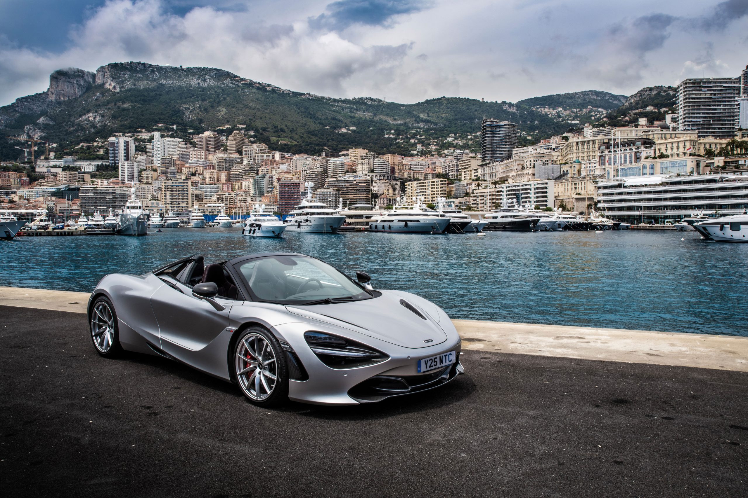 McLaren 720S Spider Wallpapers