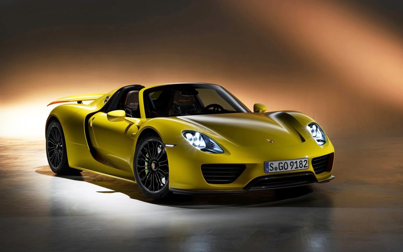 2013 Porsche 918 Spyder Wallpapers | SuperCars.net
