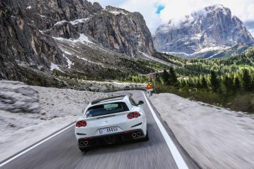 Ferrari GTC4 Lusso T Wallpapers